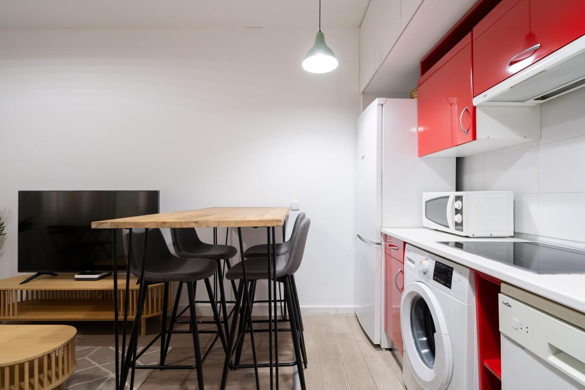 Apartamento En Chueca Para 4 Personas Alquiler Temporal Мадрид Екстер'єр фото